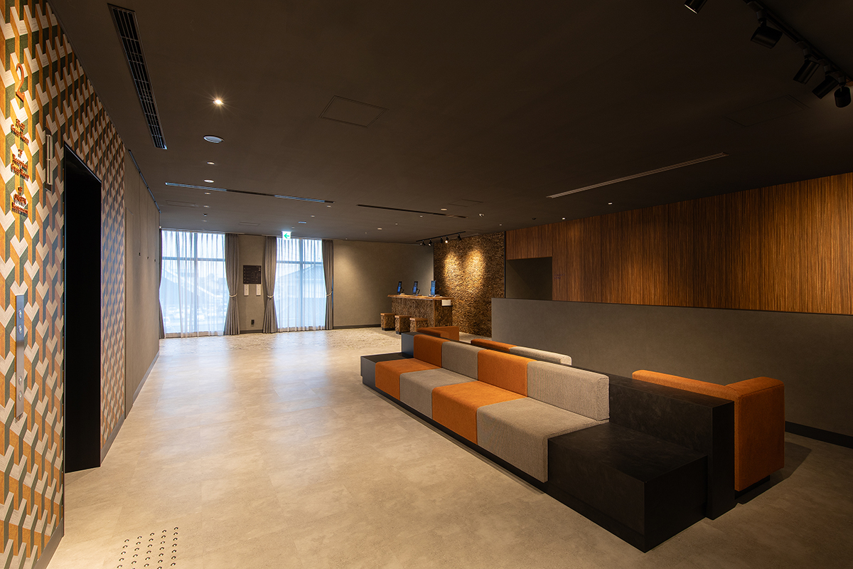 フロント・ロビー